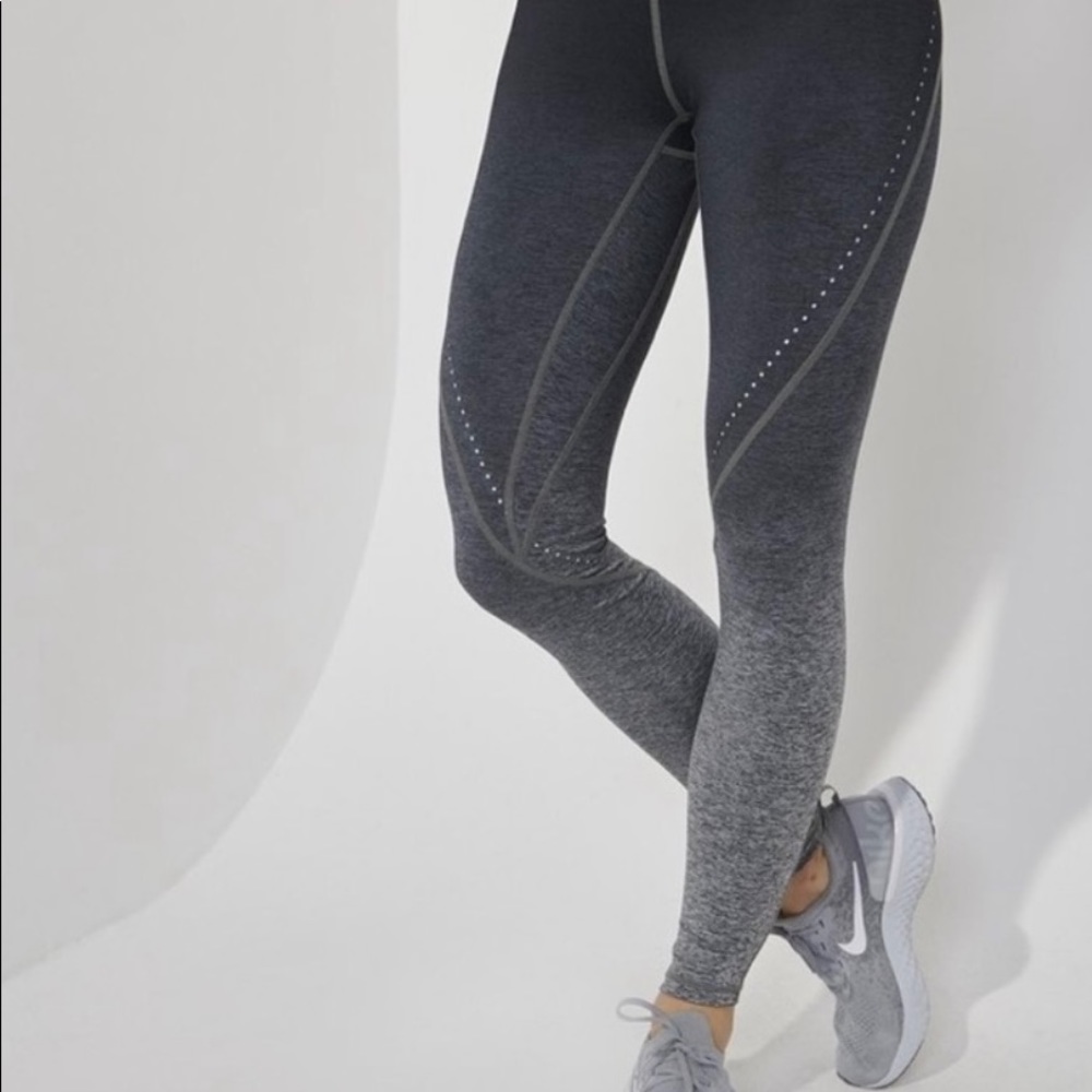 Peloton Protech SHAPE Activewear Ombré Leggings